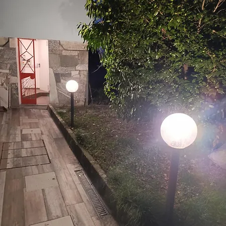 Altea - Di Nuovo Accogliente Mini Vicino E Giardino Appartement Dervio