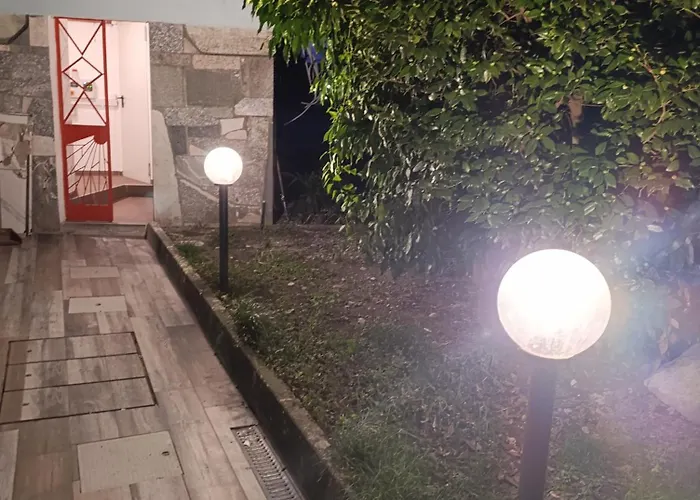 Altea - Di Nuovo Accogliente Mini Vicino E Giardino Apartamento Dervio
